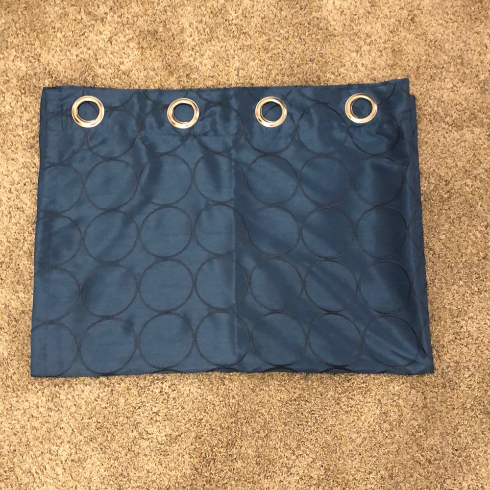 Full length hooped curtains.